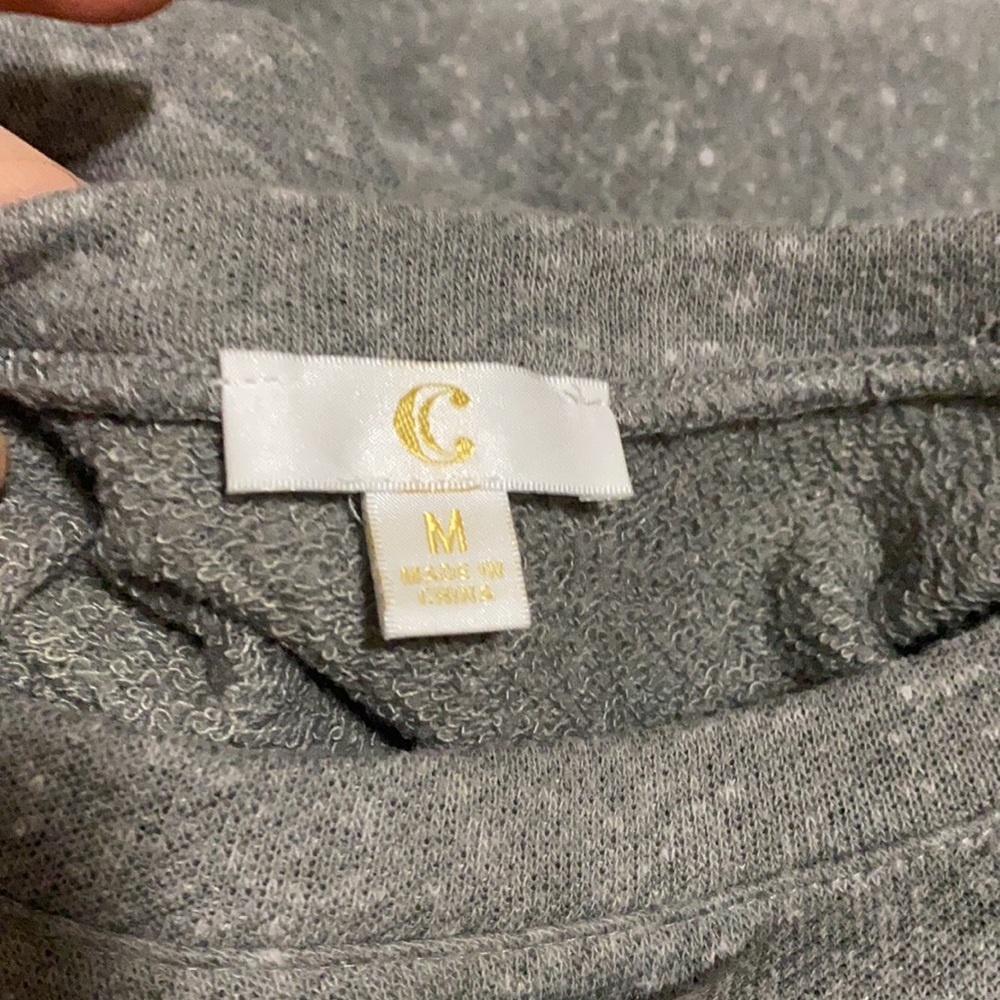 Cropped gray pullover - Picture 4 of 4